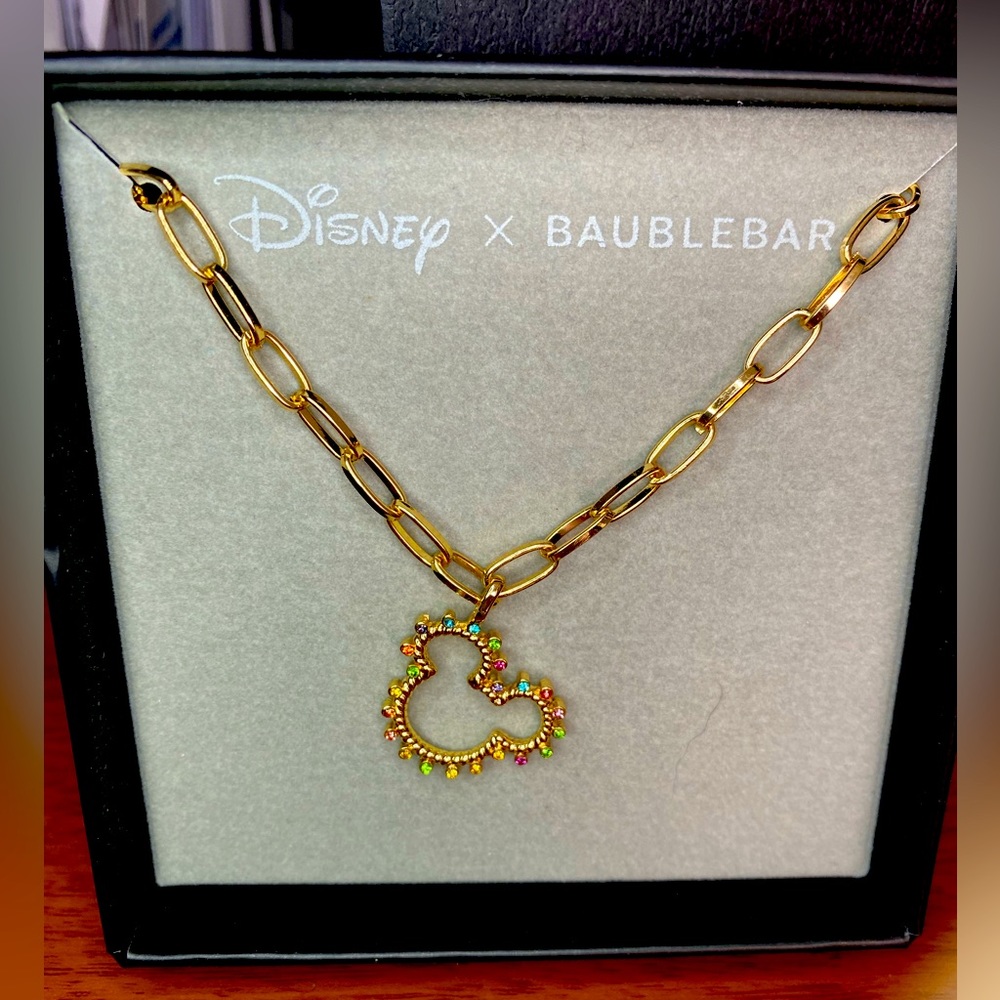 Baublebar mickey Christmas Necklace